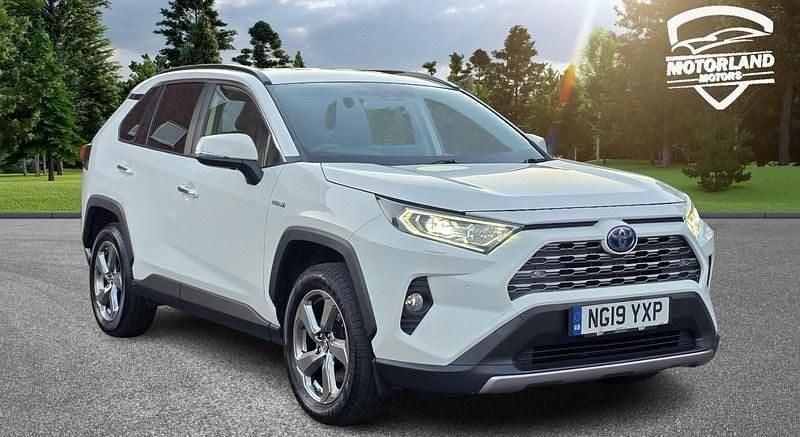 Used Toyota RAV4 Hybrid 2019 White SUV