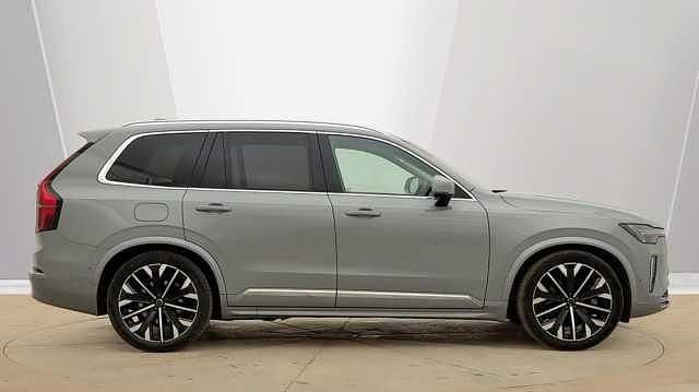 Used Volvo XC90 Ultra 250 HP (183 kW) 2025 Grey SUV
