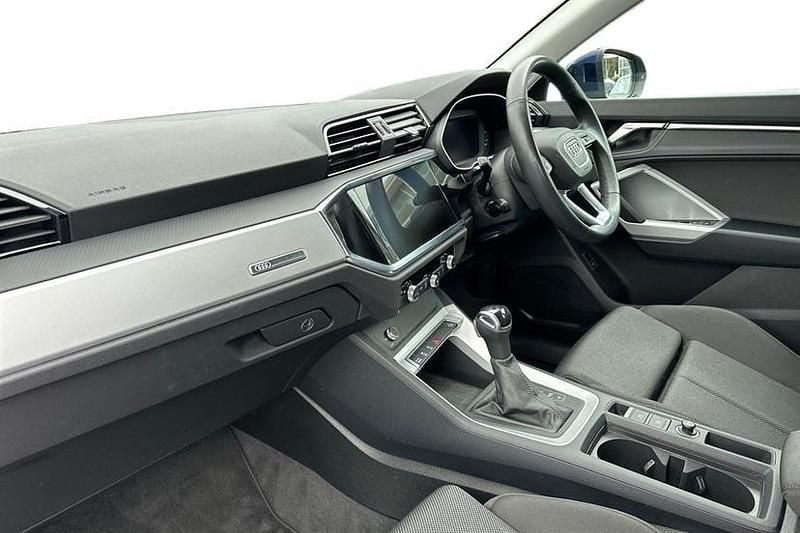 Used Audi Q3 Sport 150 HP (110 kW) 2023 Navarra blue SUV