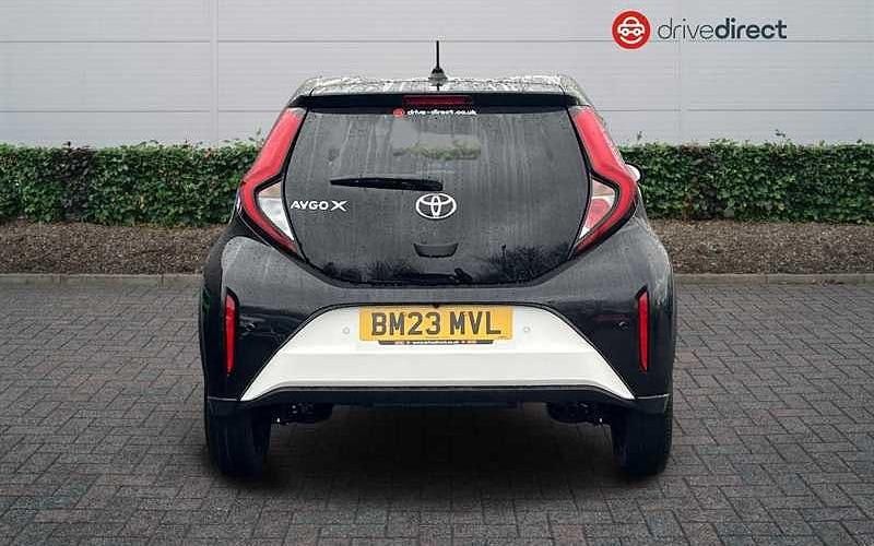 Used Toyota Aygo X 72 HP (52 kW) 2025 SUV