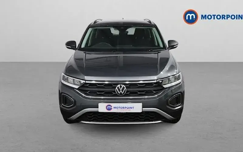 Used VW T-Roc Life 150 HP (110 kW) 2025 SUV