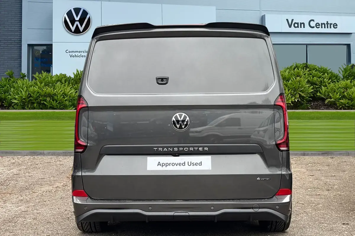 Novo VW Transporter Pro 148 HP (108 kW) 2026 Cinzento Van