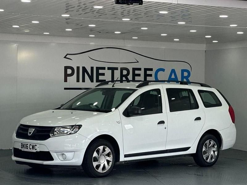 Used Dacia Logan MCV Ambiance 90 HP (66 kW) 2016 White Estate
