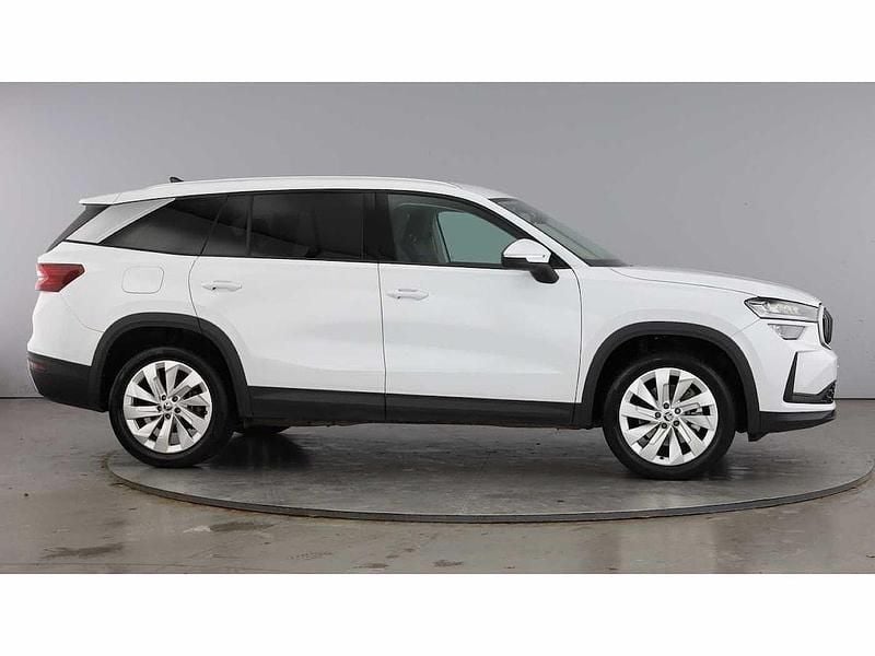 Used Skoda Kodiaq SE L 193 HP (141 kW) 2024 Moon white metallic SUV