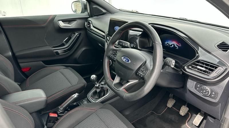Usado Ford Puma ST-Line 125 HP (91 kW) 2022 Preto SUV