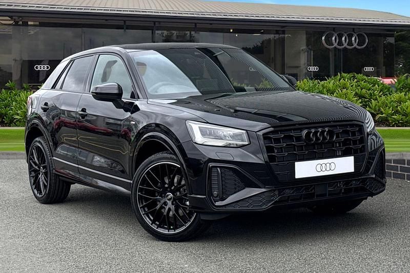 New Audi Q2 Black Edition 147 HP (108 kW) 2026 Black SUV