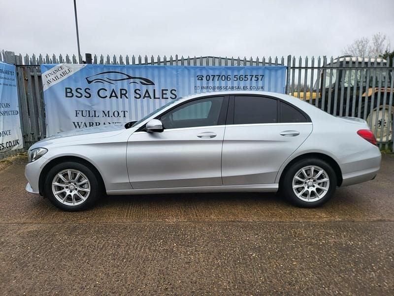 Used Mercedes C220 SE 170 HP (125 kW) 2016 Silver Sedan