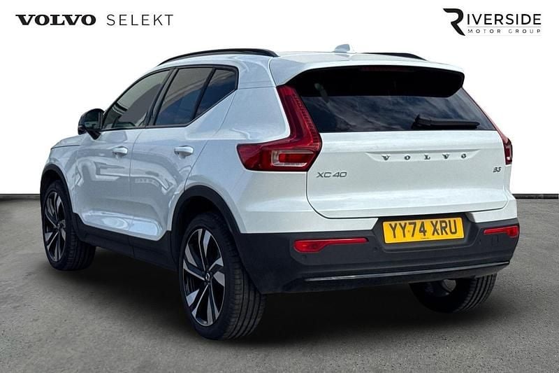 Used Volvo XC40 Ultra 163 HP (119 kW) 2024 White SUV