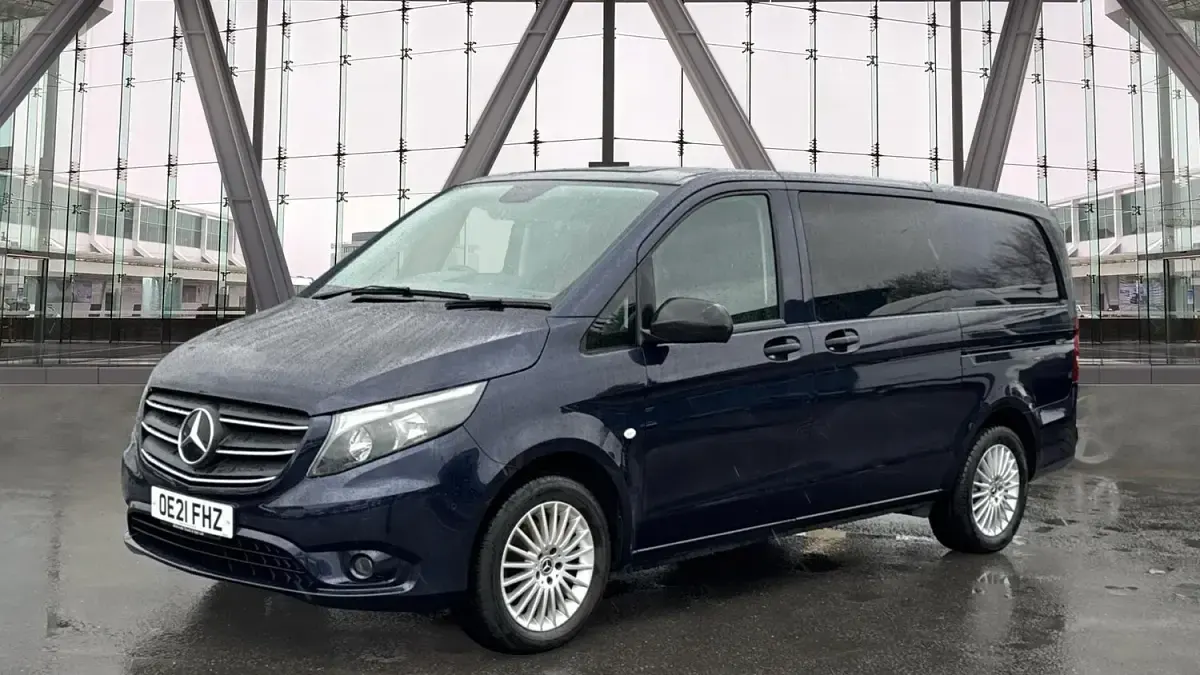 Used Mercedes Vito Premium 136 HP (100 kW) 2021 Blue Van