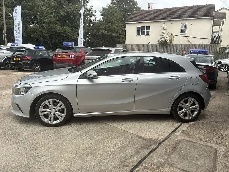 Used Mercedes A200 134 HP (98 kW) 2016 Silver Hatchback