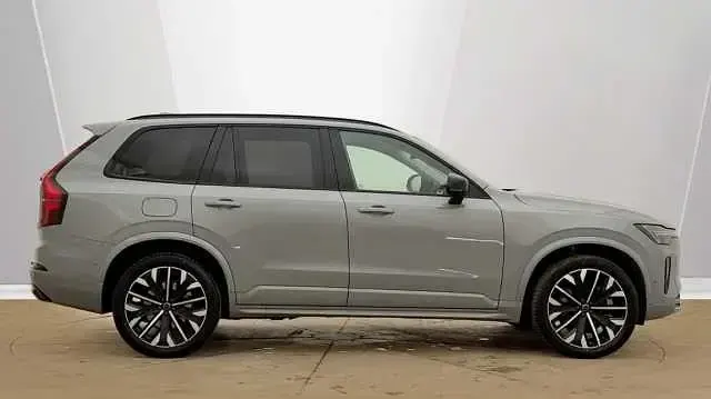 Used Volvo XC90 Ultra 455 HP (334 kW) 2025 Grey SUV