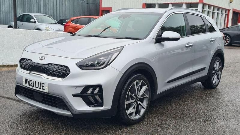 Used Kia Niro 139 HP (102 kW) 2021 Silver SUV
