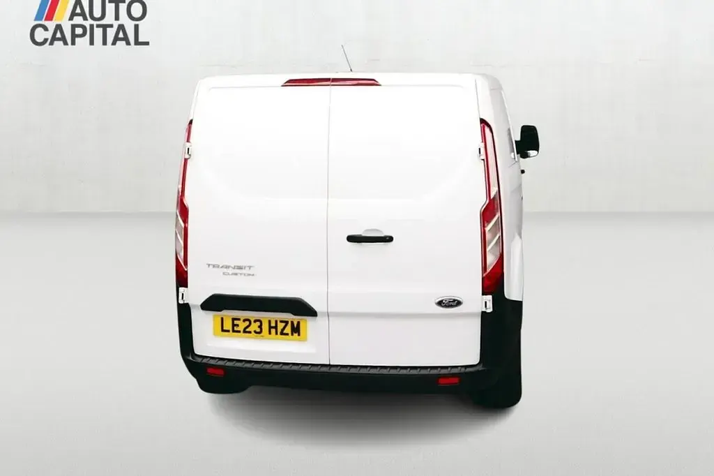 Used Ford Transit Custom 130 HP (95 kW) 2023 White Van