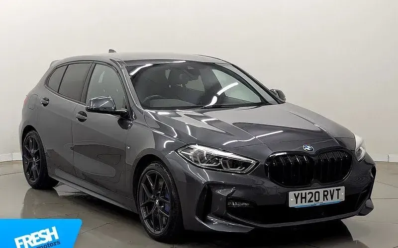 Begagnad BMW 118 M Sport 140 HK (102 kW) 2020 Halvkombi