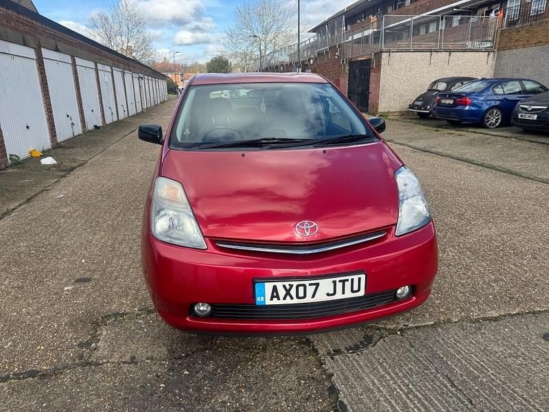 Used Toyota Prius 2007 Red Hatchback