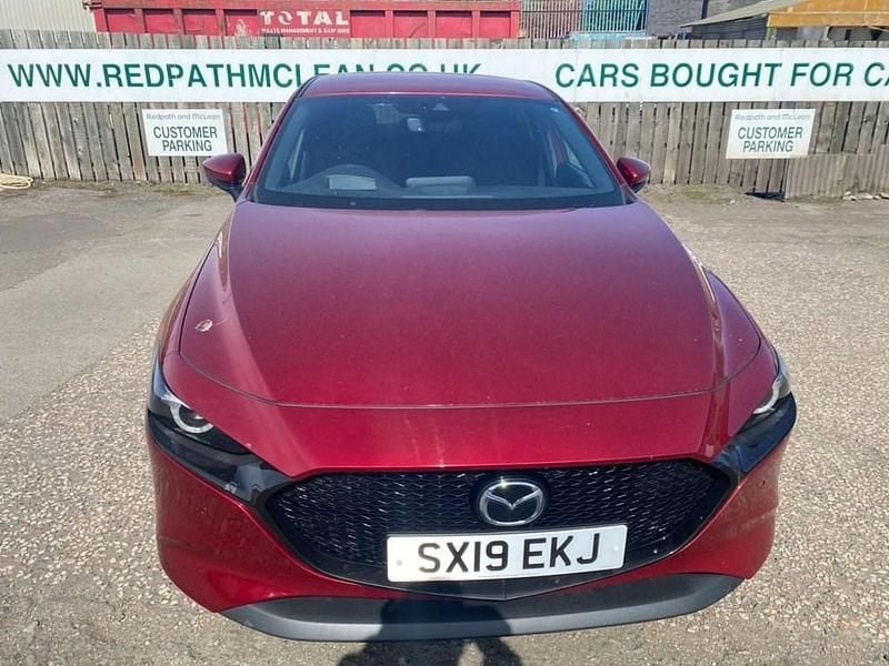 Used Mazda 3 Inclusive 122 HP (89 kW) 2019 Red Hatchback