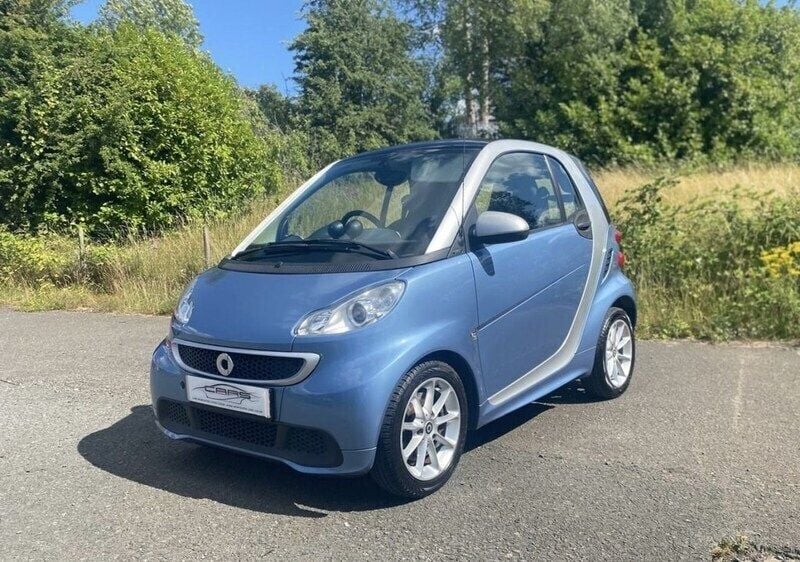 Silver Used 2013 Smart ForTwo Coupé Passion Coupe | £3,999 (Fair price) - Image 1/4