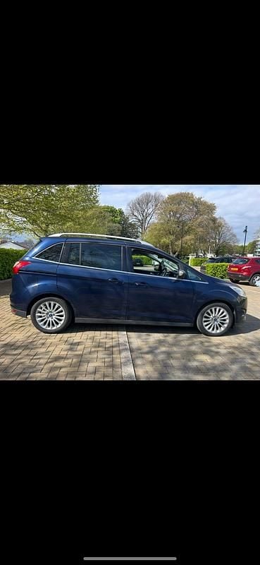 Used Ford Grand C-Max Titanium 125 HP (91 kW) 2013 Blue MPV