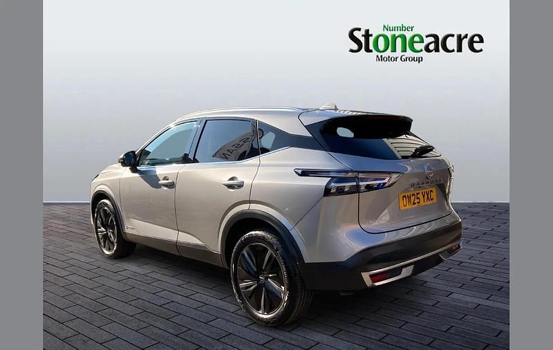 Used Nissan Qashqai Tekna 190 HP (139 kW) 2025 Silver SUV