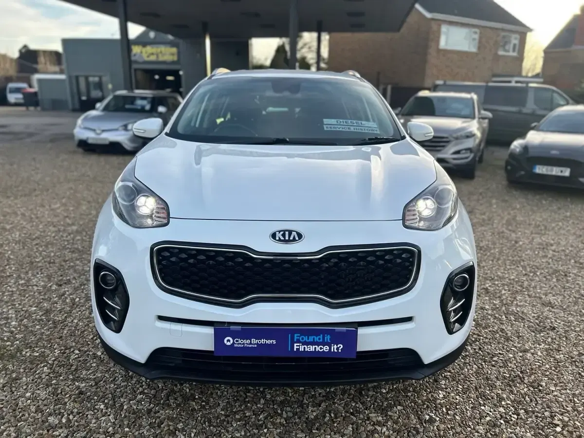 Used Kia Sportage 115 HP (84 kW) 2018 White SUV