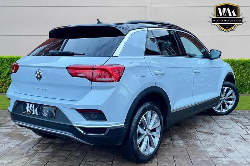 Used VW T-Roc Design 115 HP (84 kW) 2019 Silver SUV