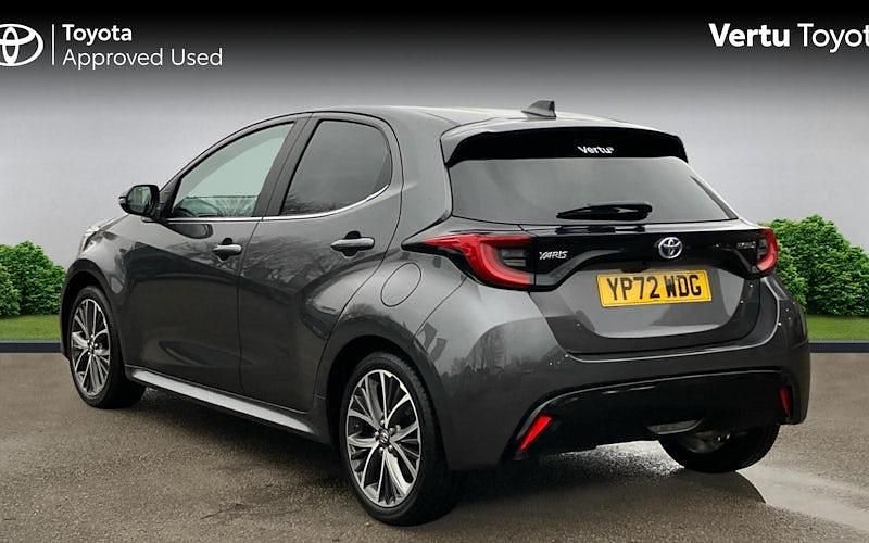 Used Toyota Yaris Hybrid 116 HP (85 kW) 2025 Hatchback