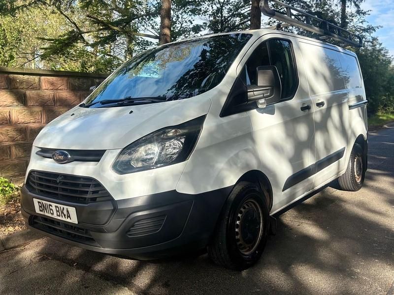 Used Ford Transit Custom 100 HP (73 kW) 2016 White Van