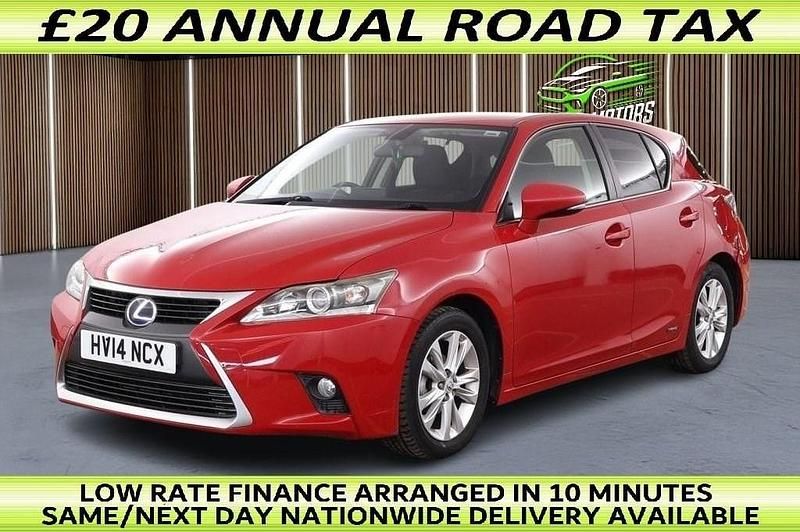 Used Lexus CT200h 2014 Red Hatchback