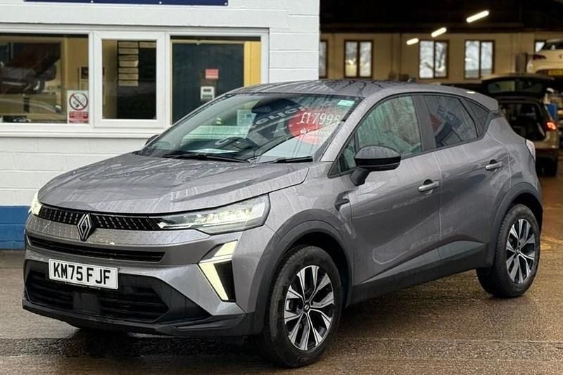 Grey Used 2025 Renault Captur Evolution SUV | £17,995 (Fair price) - Image 1/1