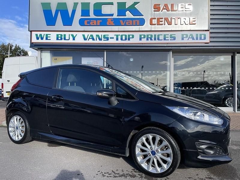 Used Ford Fiesta Sport 95 HP (69 kW) 2017 Black Van