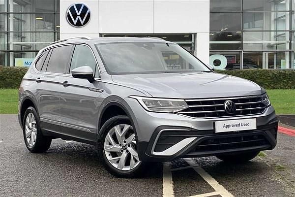 Silver Used 2022 VW Tiguan Allspace Life SUV | £23,990 (Fair price) - Image 1/4