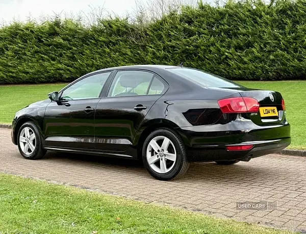 Used VW Jetta SE 105 HP (77 kW) 2014 Black Sedan
