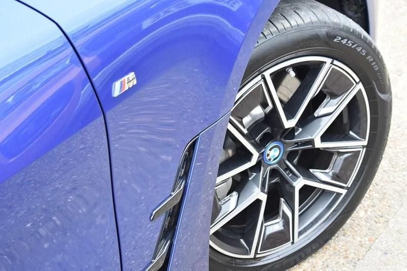 Used BMW i4 M Sport 250 kW (340 HP) 2022 Blue Sedan