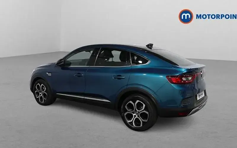 Used Renault Arkana Version S 140 HP (102 kW) 2021 Blue SUV