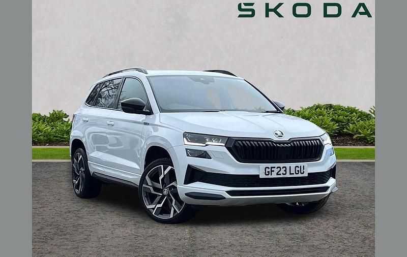 Used Skoda Karoq SportLine 147 HP (108 kW) 2023 Moon white metallic SUV