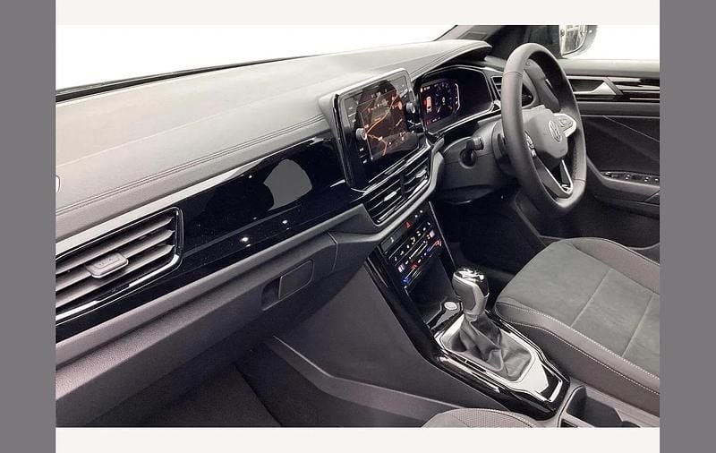 New VW T-Roc Design 150 HP (110 kW) 2026 Grenadilla black SUV