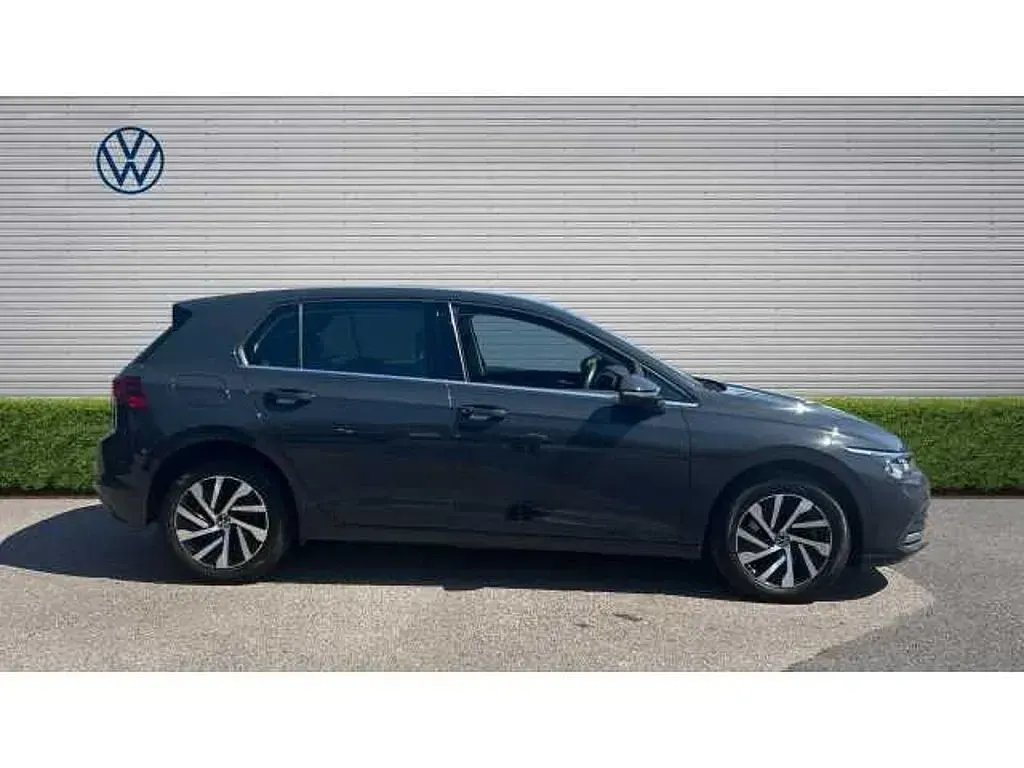 Used VW Golf VIII Style 204 HP (150 kW) 2022 Grey Hatchback