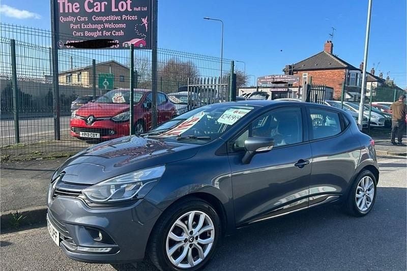 Used Renault Clio IV Dynamique 2017 Grey Hatchback