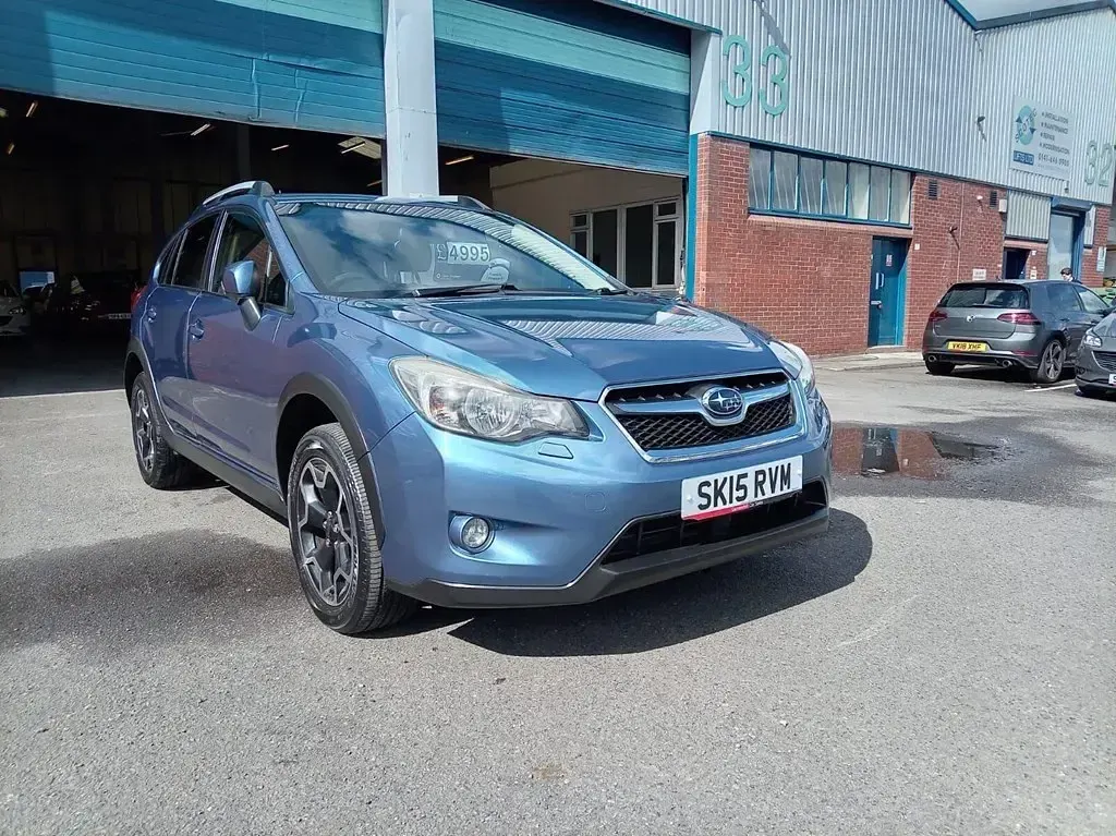 Begagnad Subaru XV 2015 Blå SUV