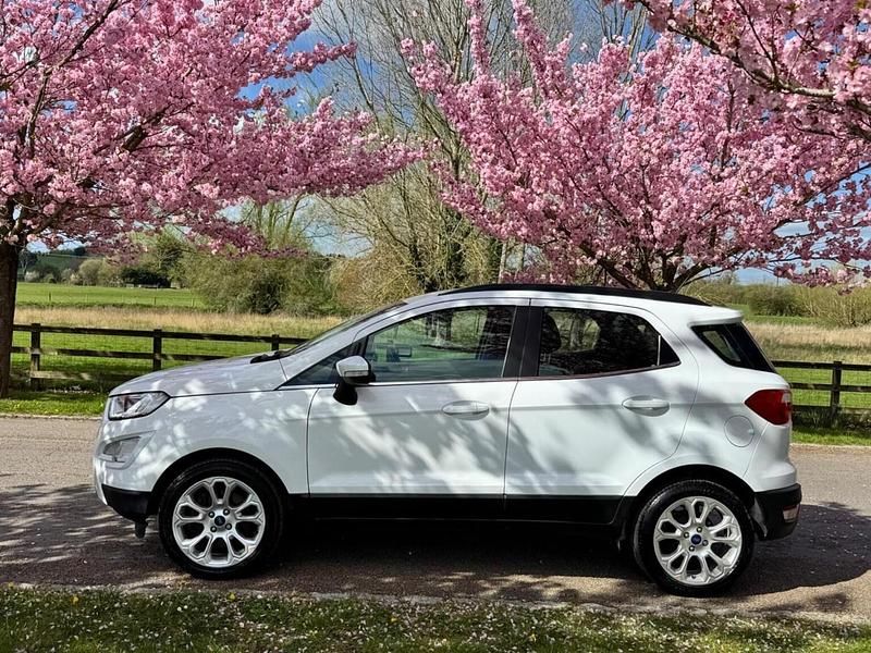 Used Ford Ecosport Titanium 125 HP (91 kW) 2022 White SUV