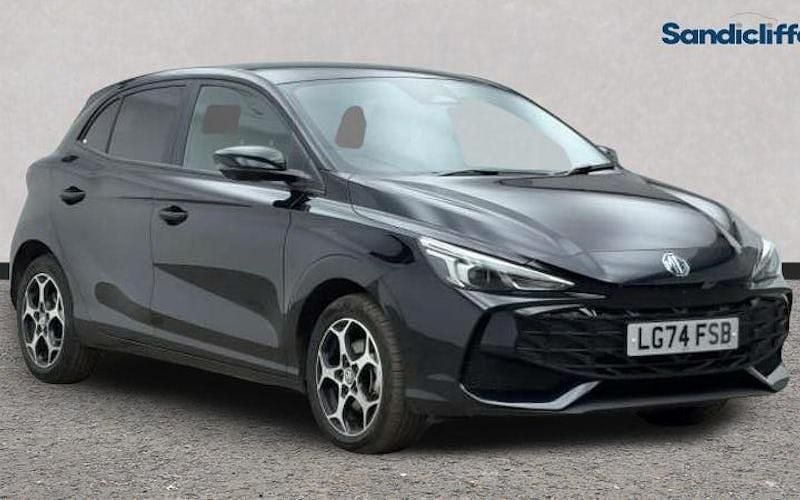 Metallic black pearl Used 2024 MG MG3 Trophy Hatchback | £15,700 (Good price) - Image 1/4