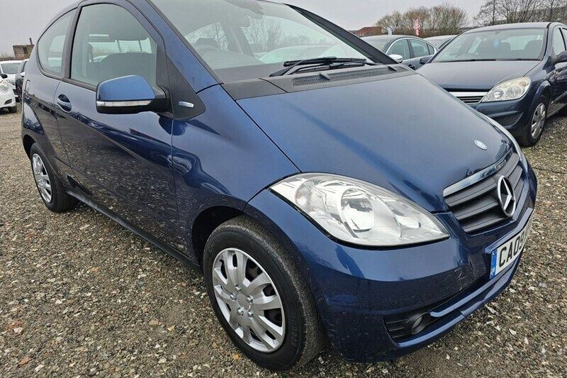 Blue Used 2009 Mercedes A150 Classic Hatchback | £1,785 (Good price) - Image 1/1