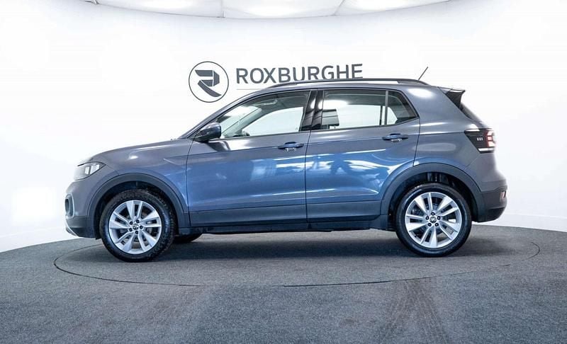 Used VW T-Cross SE 95 HP (69 kW) 2023 Grey SUV