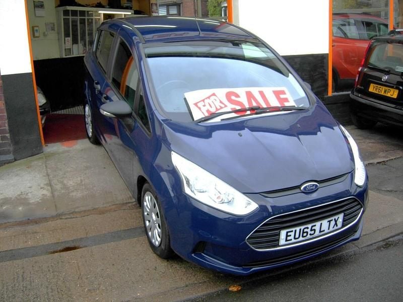 Blue Used 2015 Ford B-MAX Studio MPV | £4,850 (Fair price) - Image 1/4