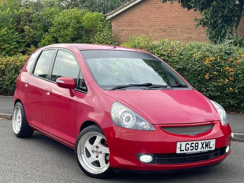 Red Used 2008 Honda Jazz SE Hatchback | £995 (Fair price) - Image 1/4
