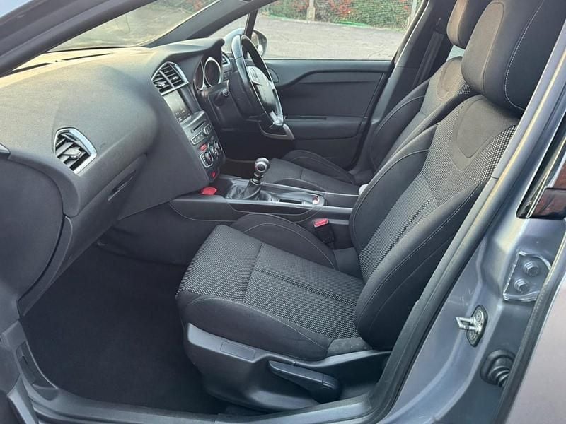 Used DS Automobiles DS4 Elegance 130 HP (95 kW) 2017 Grey Hatchback