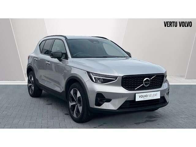 Silver Used 2024 Volvo XC40 Plus SUV | £32,830 (Fair price) - Image 1/4