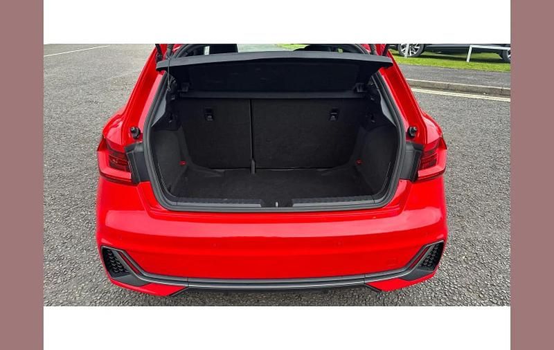 Used Audi A1 S-Line 116 HP (85 kW) 2019 Red SUV