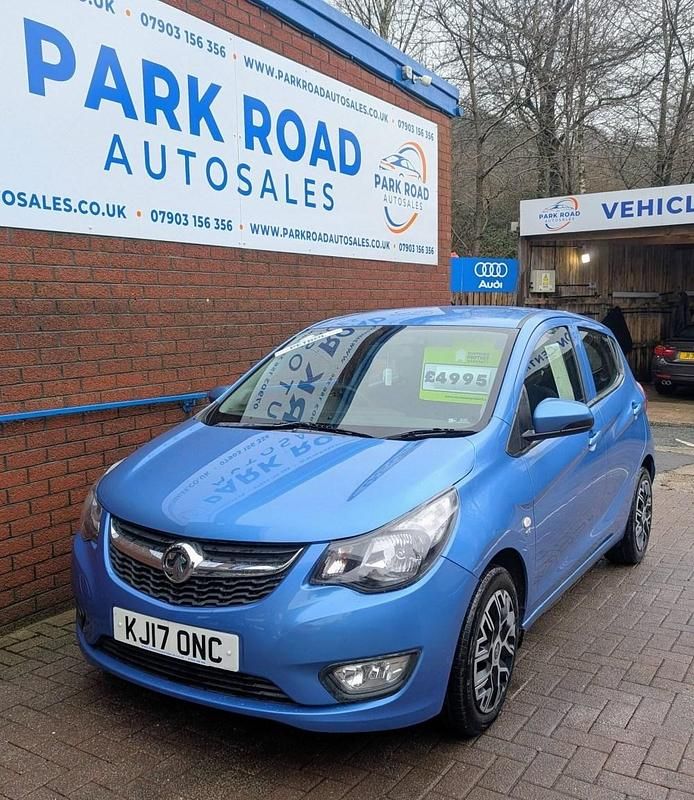 Used Vauxhall Viva 2017 Blue Hatchback