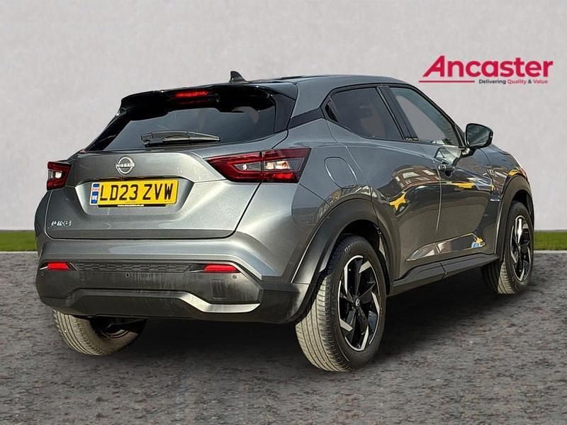 Used Nissan Juke N-Connecta 112 HP (82 kW) 2023 Grey SUV